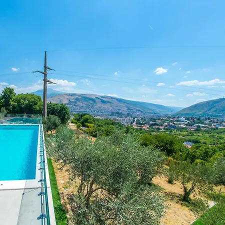 Panorama Olive Hill 빌라 *